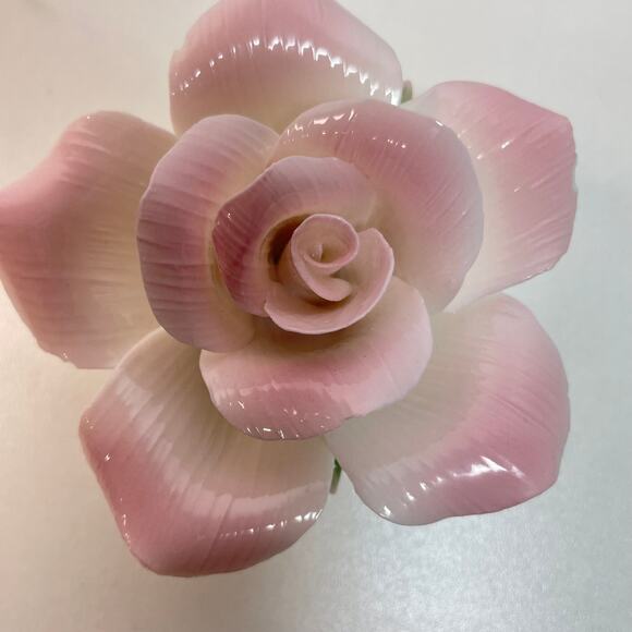 Florentine by L. Godinger & Co Pink Porcelain Rose Figurine No Cracks Vintage - Picture 8 of 8